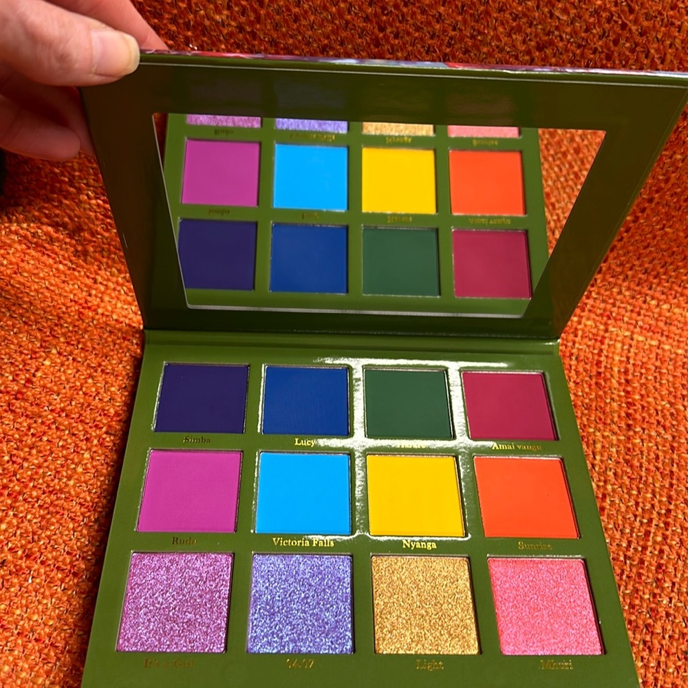 Authentic Unearthly Cosmetics Rudo Rwaamai 12 Pan Palette